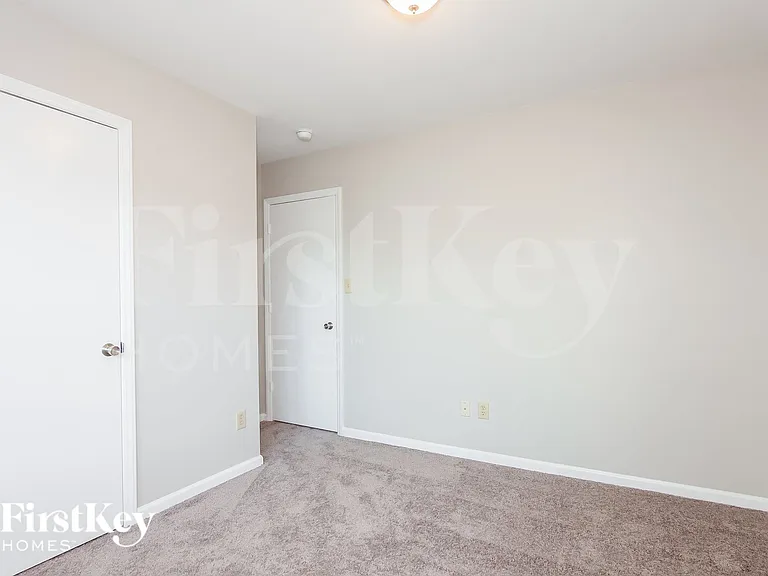 12004 Grantwood Pl — Photo 12