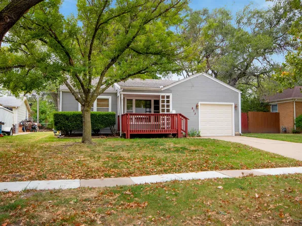 833 S Prairie Park Rd, Wichita, KS 67218