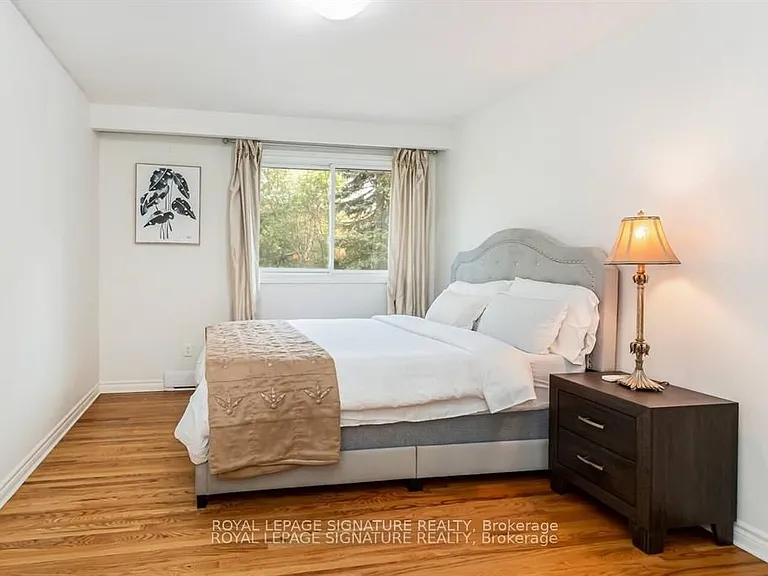 153 Ulster Dr — Photo 12