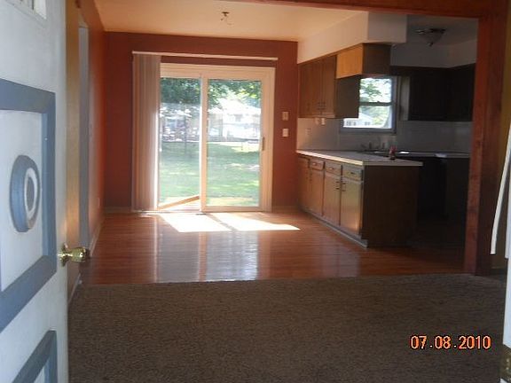 5th image of 8569 Sandra Kay Dr