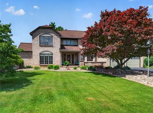 260 White Rabbit Trl, Rochester, NY 14612