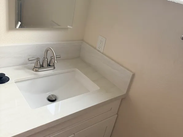 (undisclosed Address), El Cajon, CA 92021
