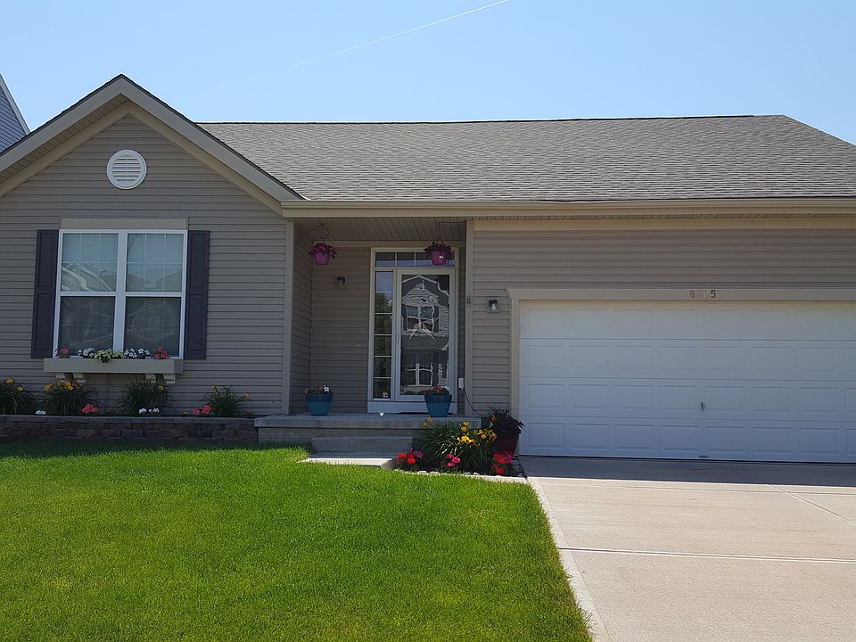 1st image of 8605 S 163rd Ave