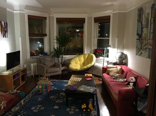 825 W Diversey Pkwy APT 2W, Chicago, IL 60614