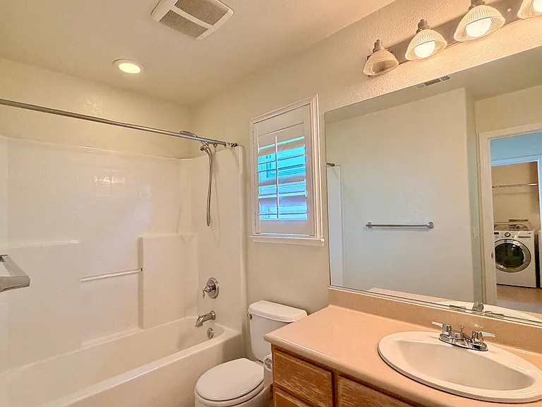 2007 Doxey Pl — Photo 25