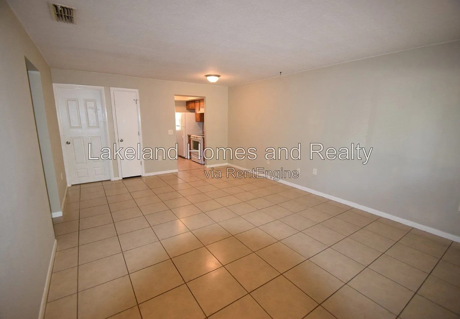 2 bed, 1.5 bath, $1,350 — Photo 3