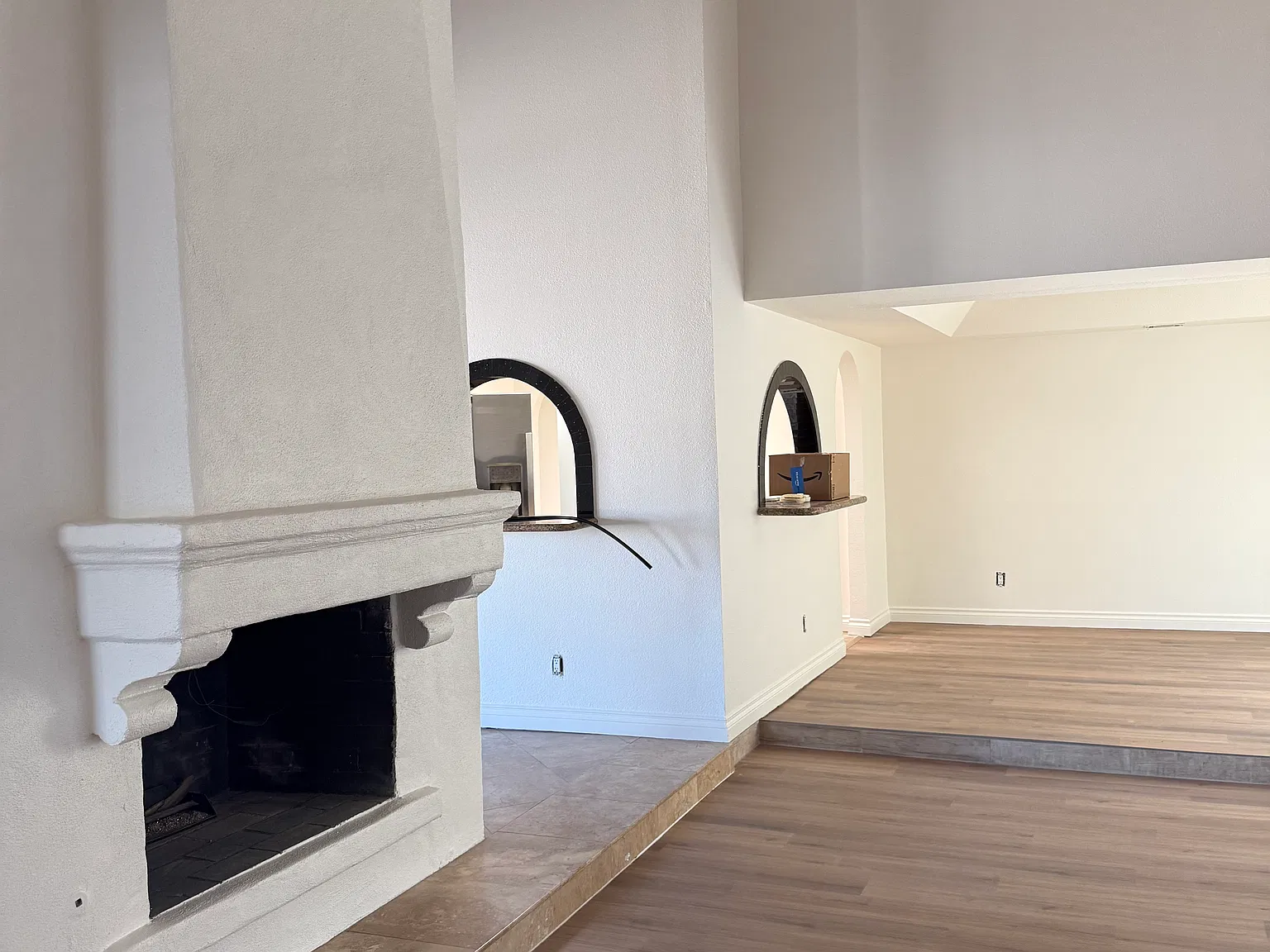 3 bed, 2486 sqft, $2,400 — Photo 4