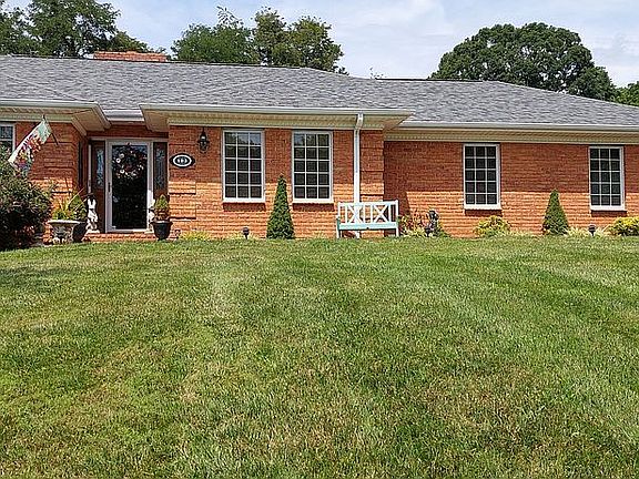 2nd image of 123 Fairview Dr