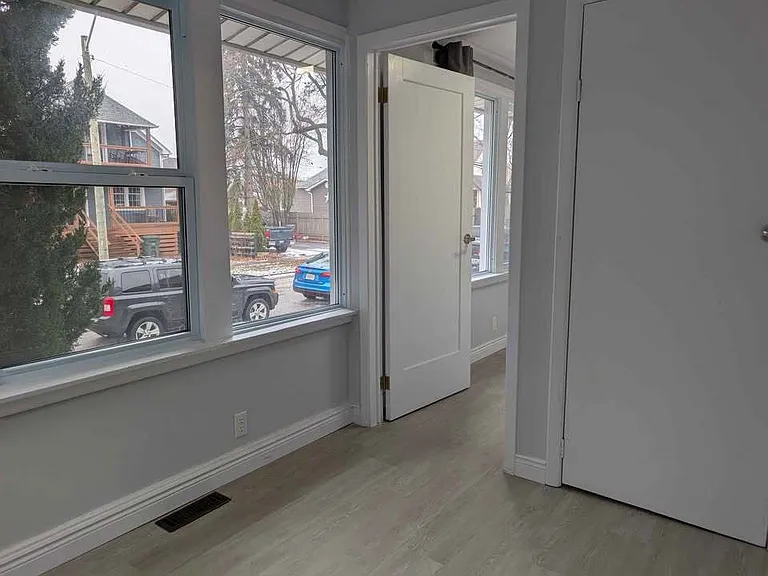 826 Ellrose Ave — Photo 8