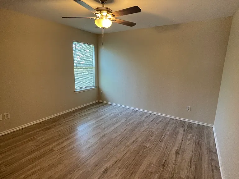11816 Plains Valley Dr — Photo 16