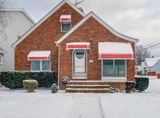301 E 211th St, Euclid, OH 44123