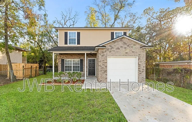 3330 Rayford St — Photo 2