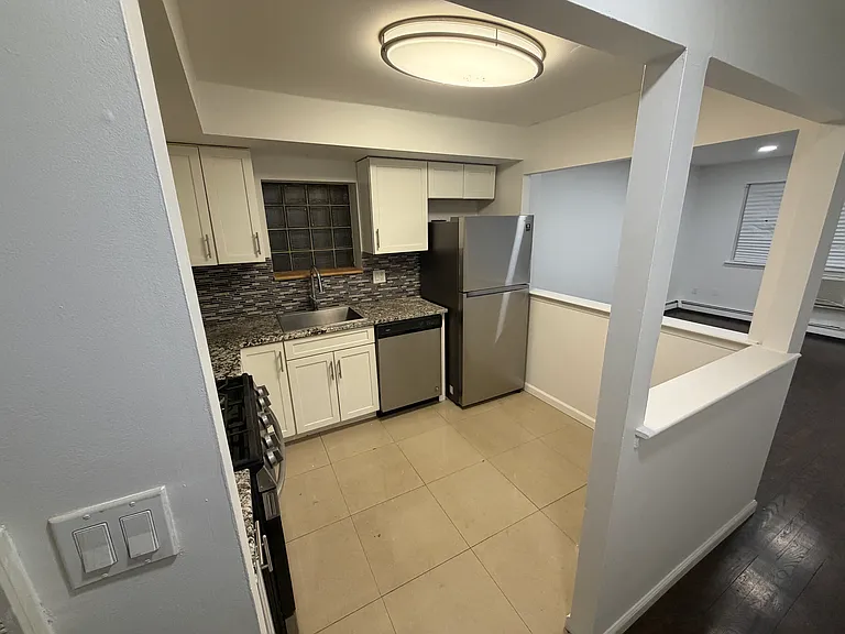 1776 E 12th St #1 — Photo 2