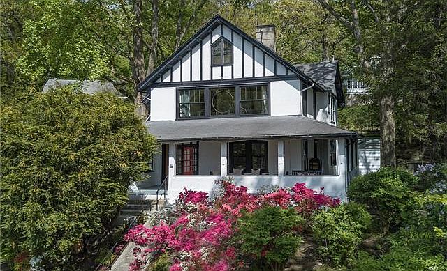 1st image of 42 Bellair Dr