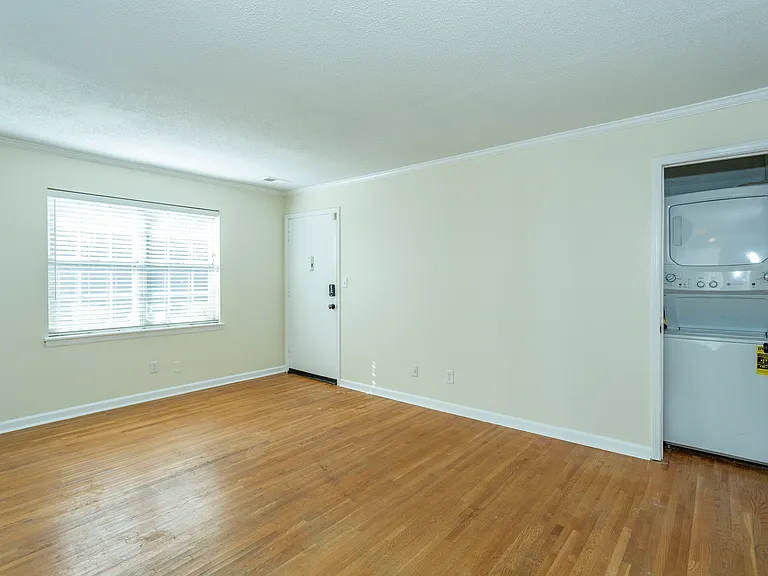 2053 Montreat Cir #2053 — Photo 20