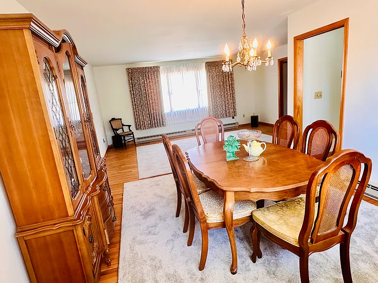 410 Barbara Dr — Photo 38