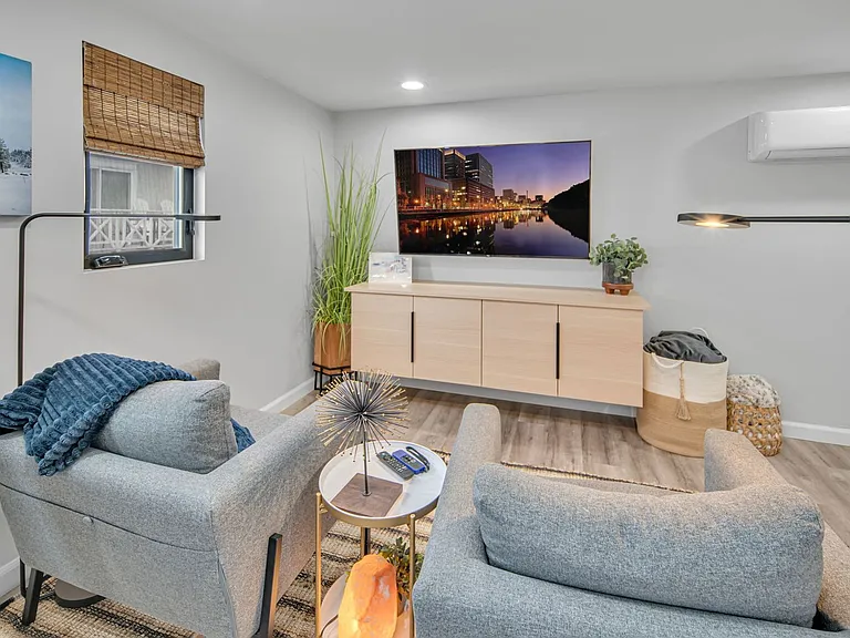 437 Alameda Blv-ADU — Photo 2