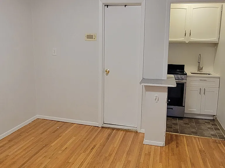 242 W 56th St #5B — Photo 8