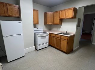 1 Central Sq #208, Keene, NH 03431
