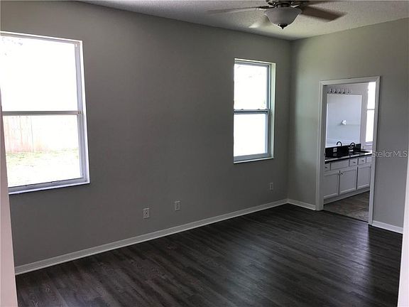 5th image of 1414 Loretto Cir