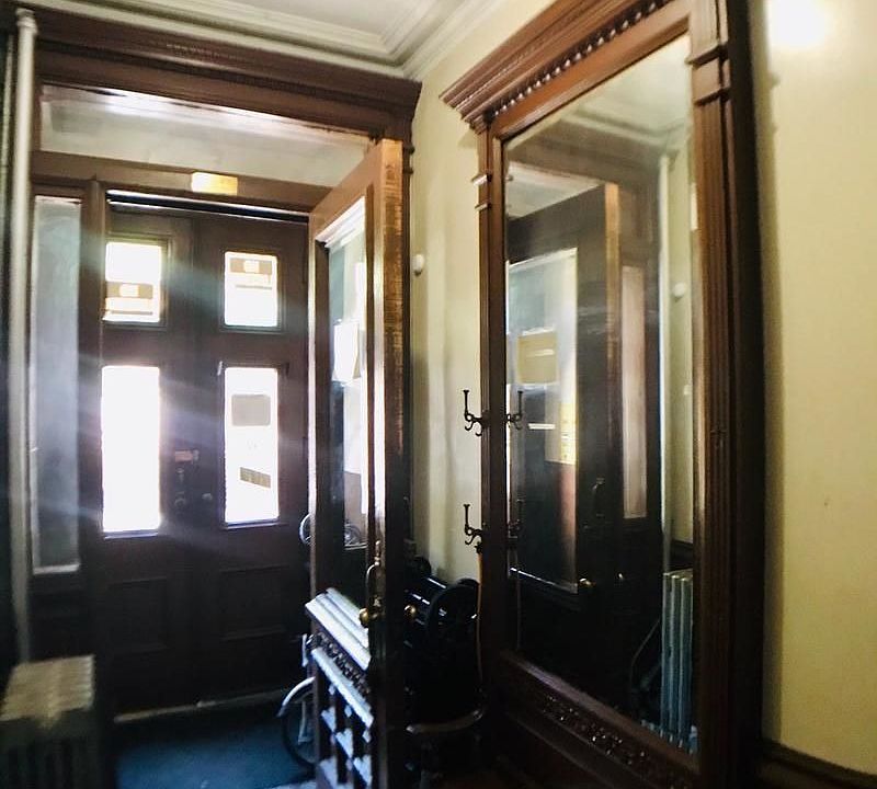 1st image of 334 Jefferson Ave #5