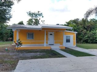 402 S Anoka Ave, Avon Park, FL 33825