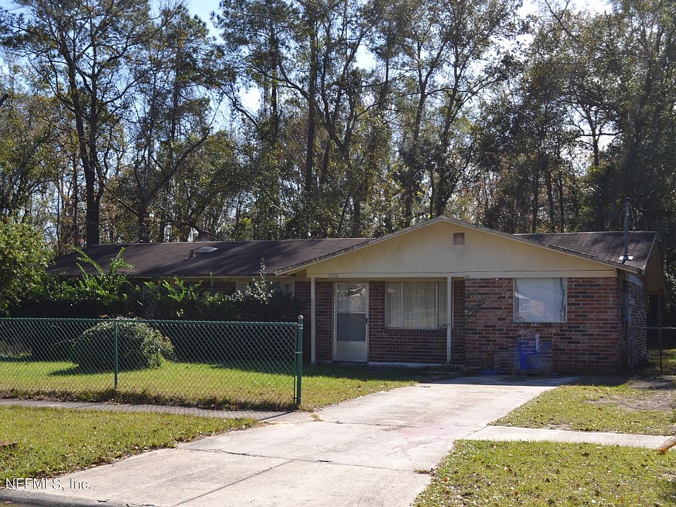 1st image of 5716 Kinlock Dr S