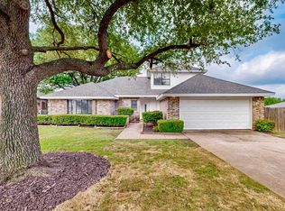 3965 Singleleaf Ln, Fort Worth, TX 76133