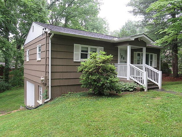 1st image of 1176 James Blvd