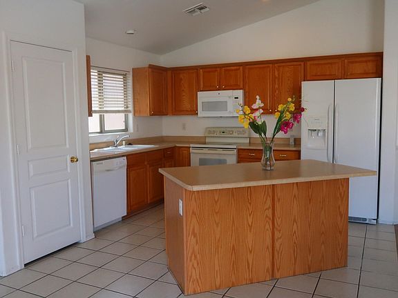 5262 W Morten Ave_0933