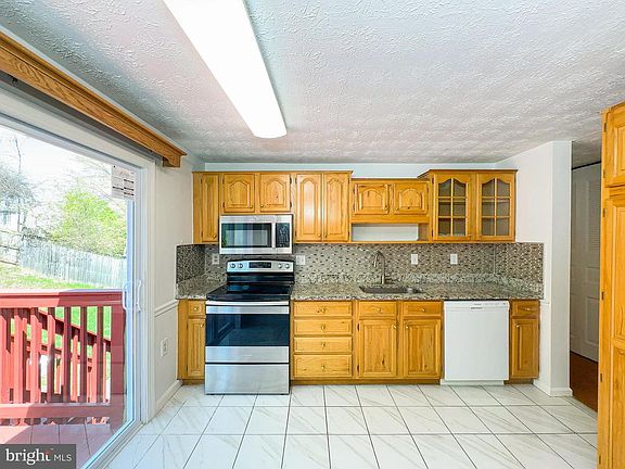 5th image of 13000 Old Chapel Rd