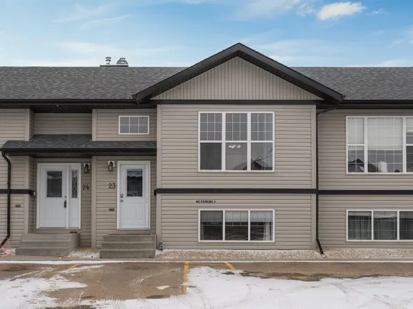5302 N 47th St #23, Camrose, AB T4V 1K6