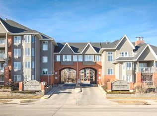 15 N Everstone Dr SW #417, Calgary, AB T2Y5B5