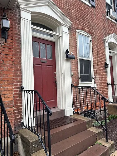 19 E Main St Photo 1
