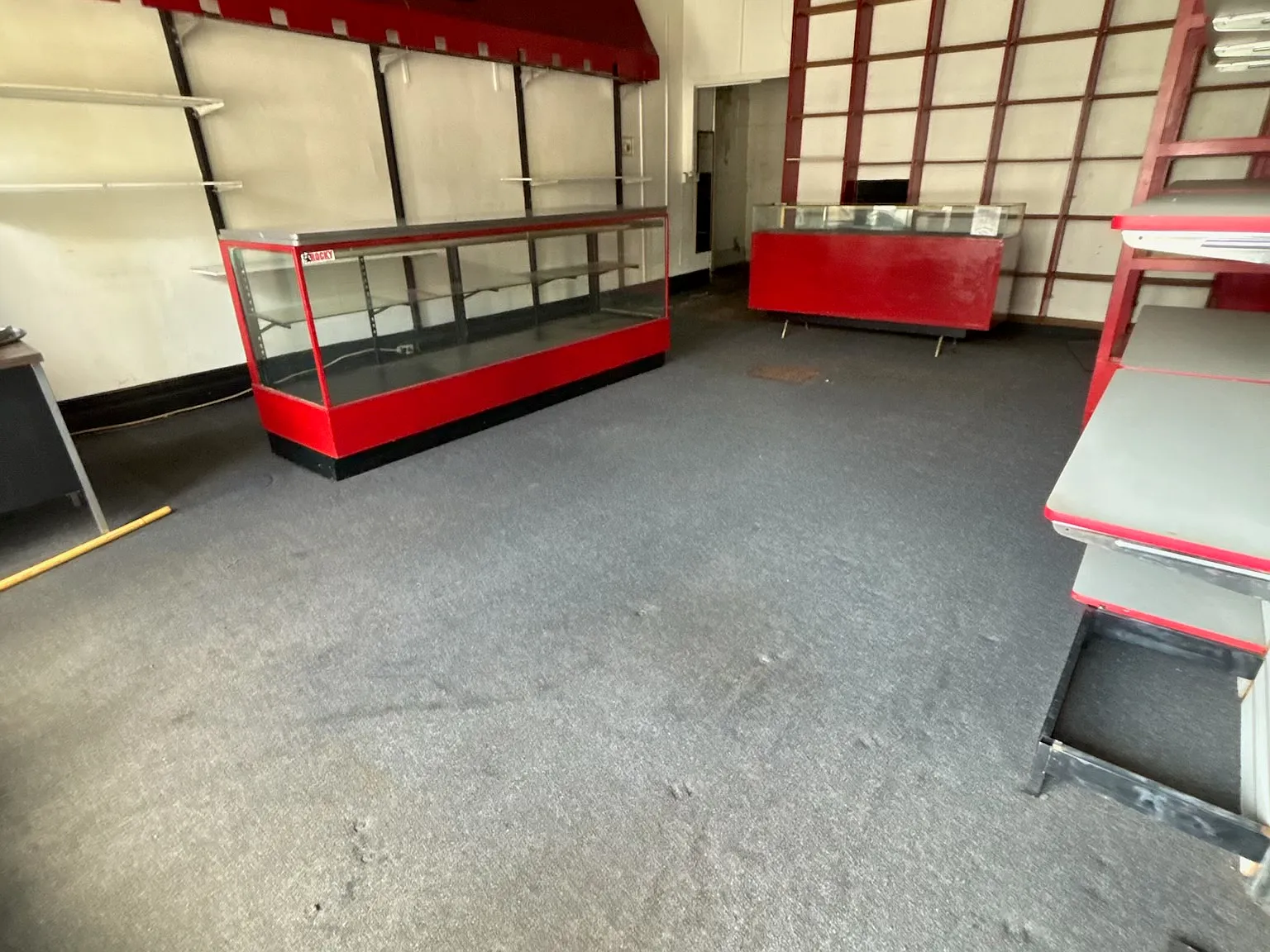 Studio, 700 sqft, $750 — Photo 3