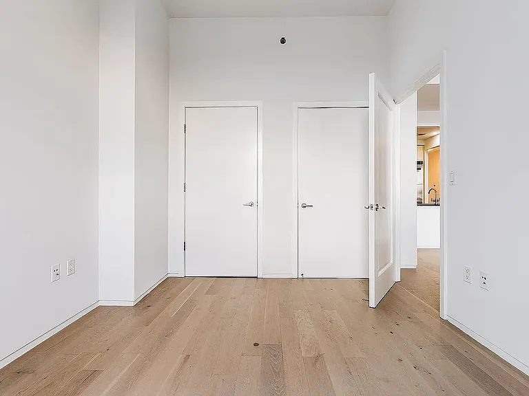 1 Hanson Pl #19L — Photo 11