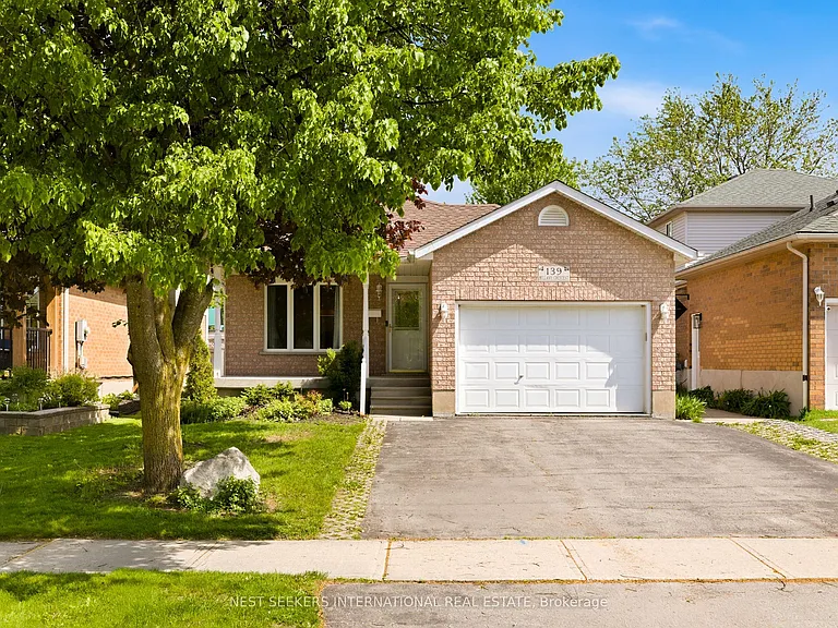 139 Bellamy Cres #LOWER — Photo 2
