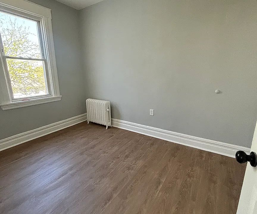 2nd image of 521 S 16th St #6C