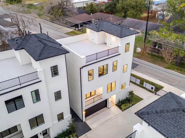 8704 Ojeman Villas Dr, Houston, TX 77055