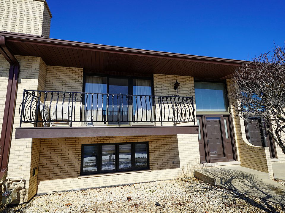 1st image of 7309 Paradise Ln #22