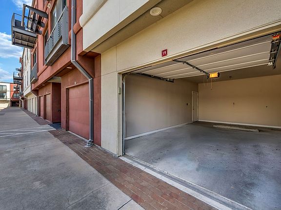 3rd image of 4605 Cedar Springs Rd APT 327