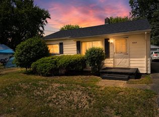 2065 Brady Ave, Burton, MI 48529