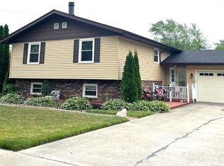 1809 W 95th Ct, Crown Point, IN 46307