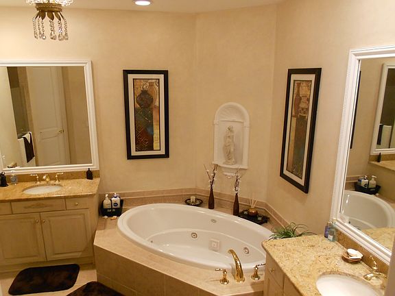 4th image of 1031 S 1st St #103