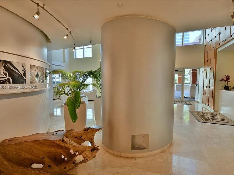 2080 S Ocean Dr #1711 — Photo 37