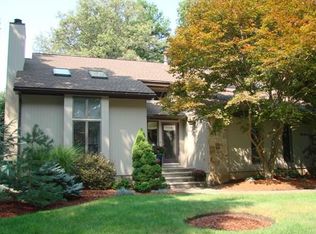 3 Liberty Ln, Lynnfield, MA 01940