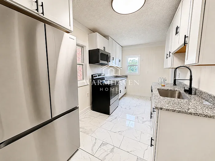 1263 W Waterloo Rd — Photo 7
