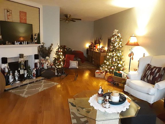 3rd image of 11403 Tazwell Dr