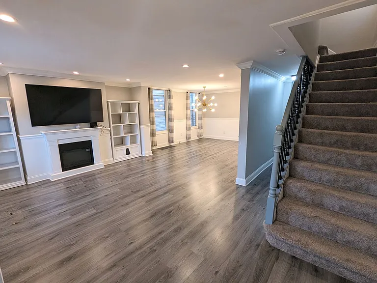 15 Soffel St — Photo 10