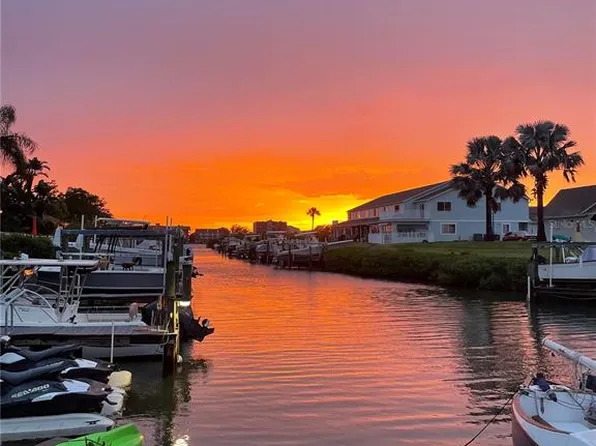 9342 Tradewinds Ave, Seminole, FL 33776